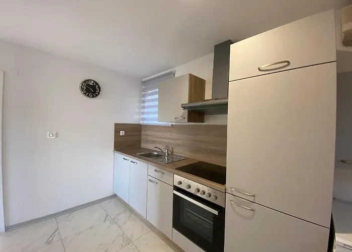 Dorothy Apartman Vir